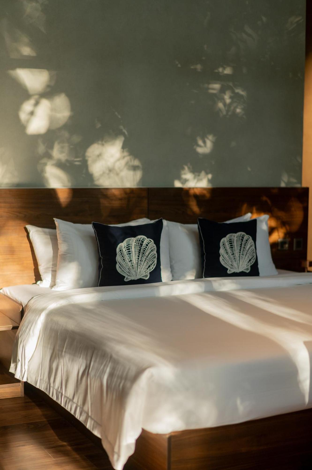 Отель Piece Lio From Japan Managed By H Hospitality Group Эль-Нидо Экстерьер фото